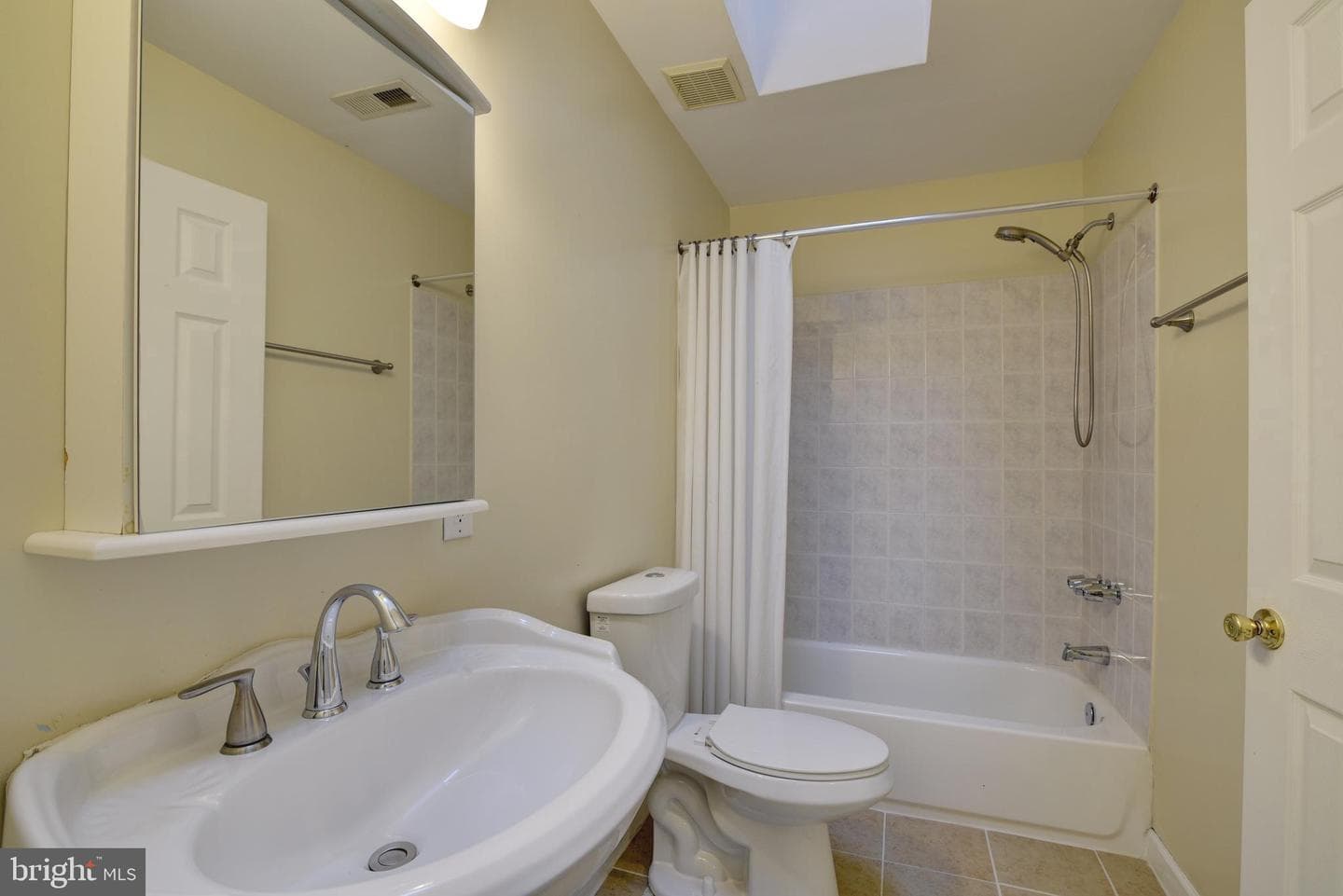 6614 Quander Road photo 30