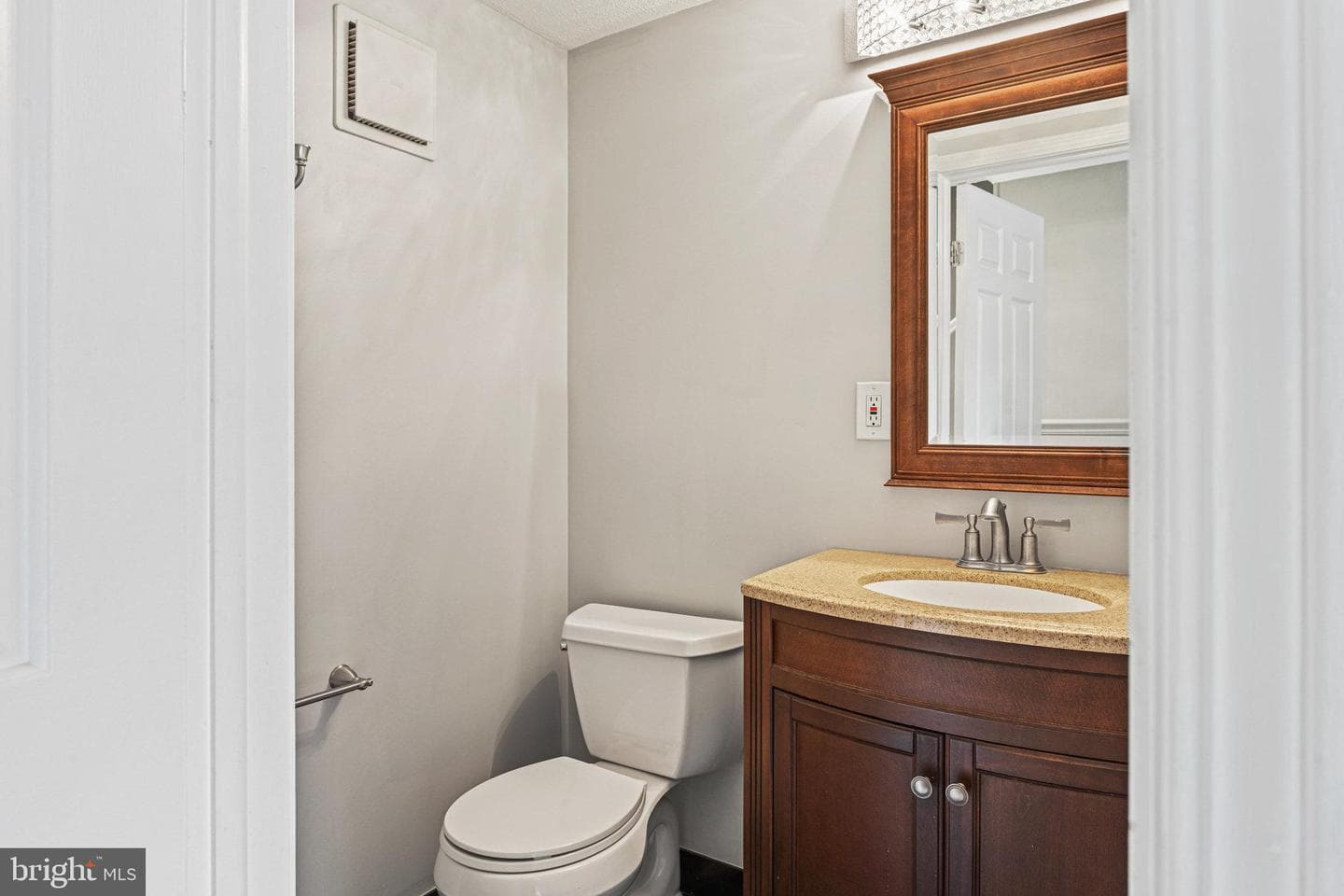12961 Pinecrest View Court photo 8