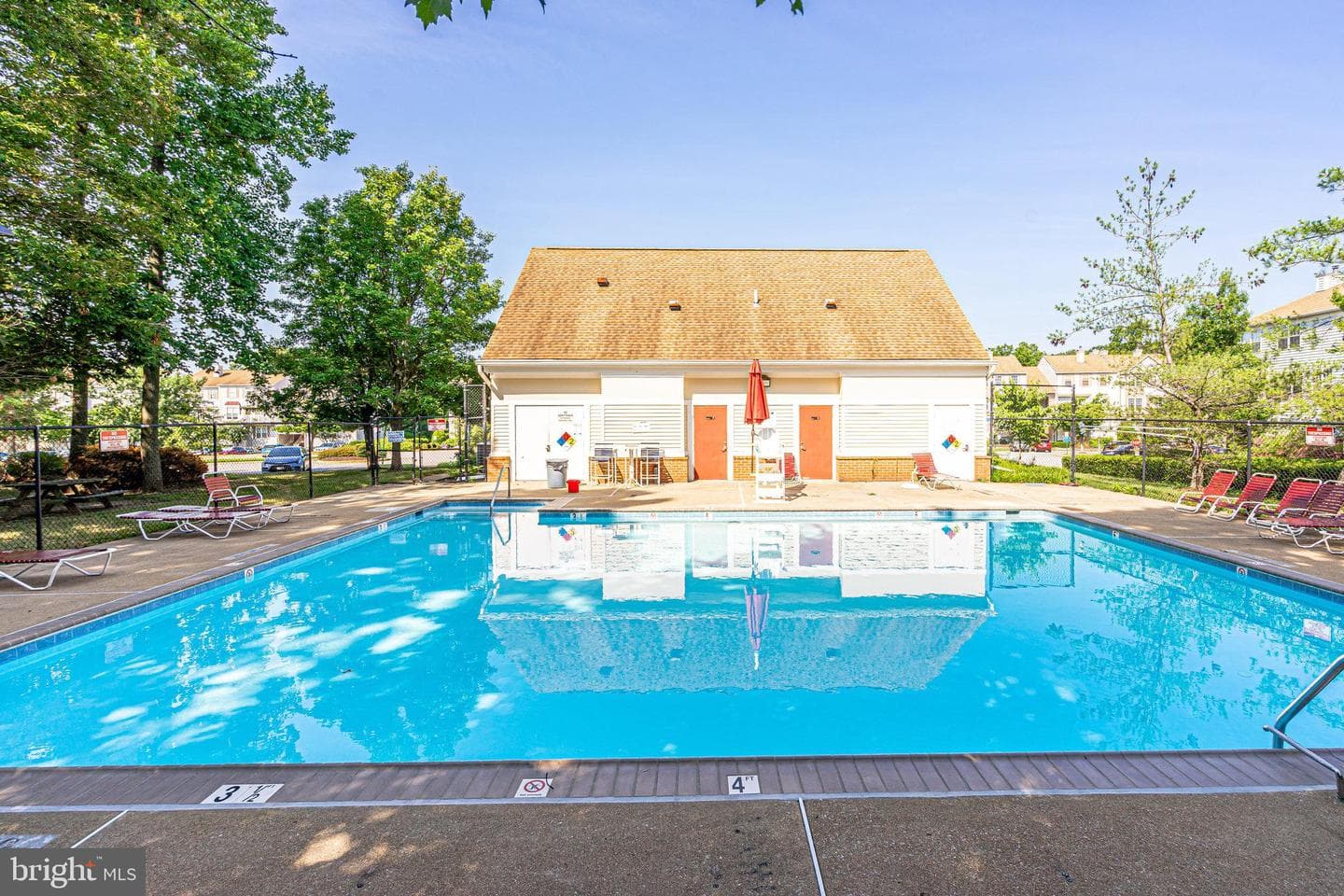 8210 Crossbrook Court #202 photo 24