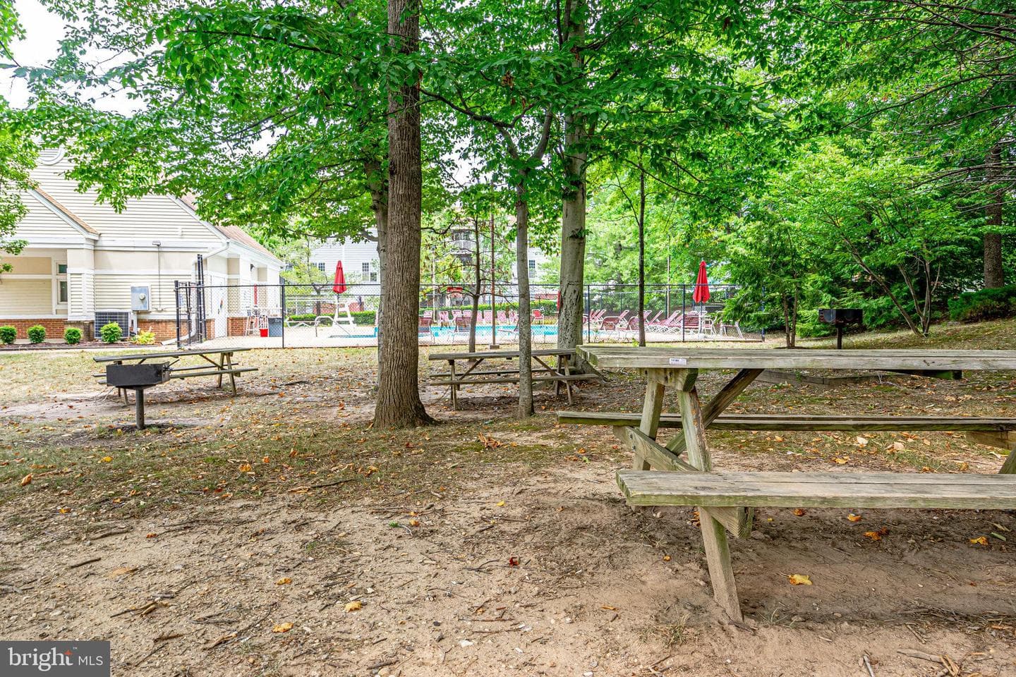 8210 Crossbrook Court #202 photo 27