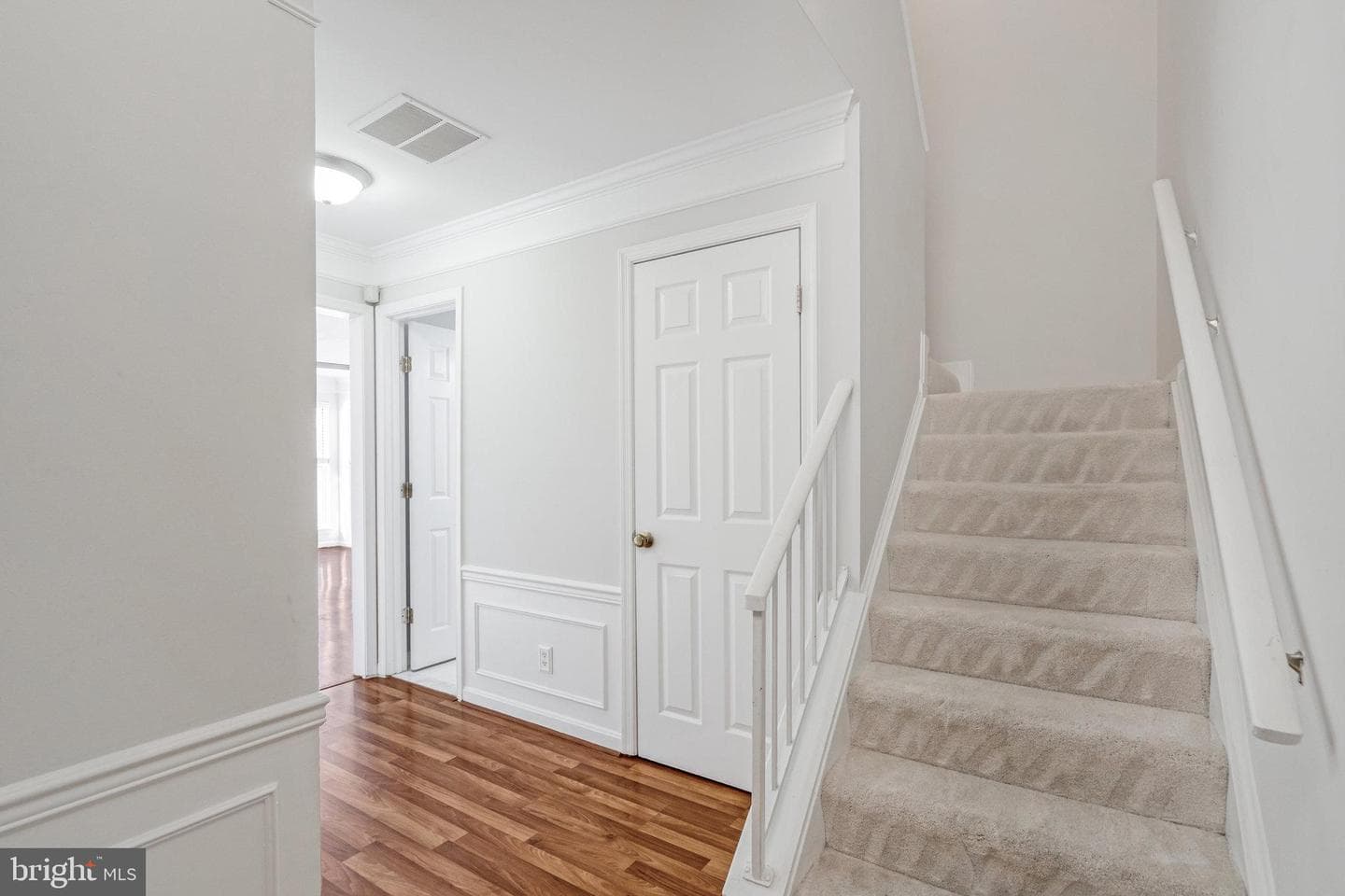 8210 Crossbrook Court #202 photo 3