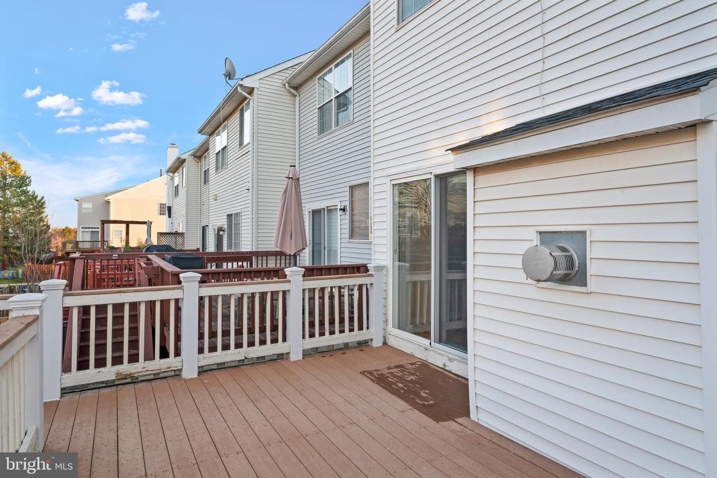 2479 Wheat Meadow Circle photo 23