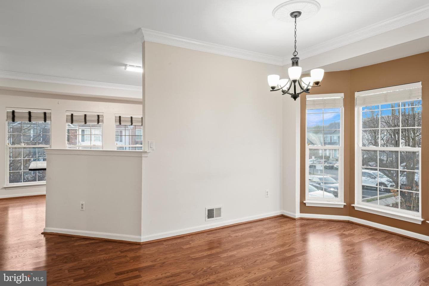 2479 Wheat Meadow Circle photo 26
