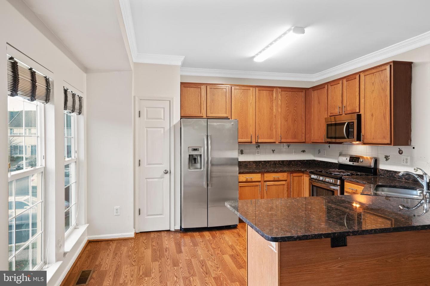 2479 Wheat Meadow Circle photo 30