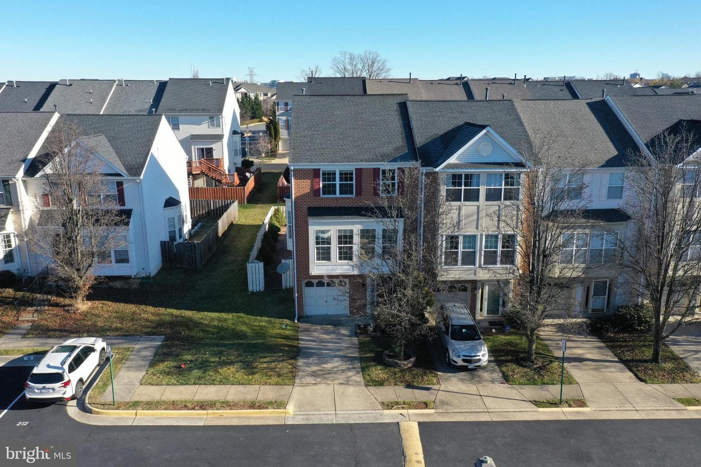 2479 Wheat Meadow Circle photo 5