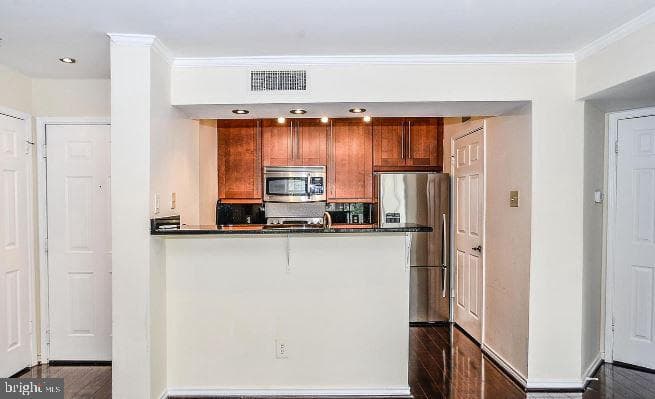 1524 Lincoln Way #412 photo 4