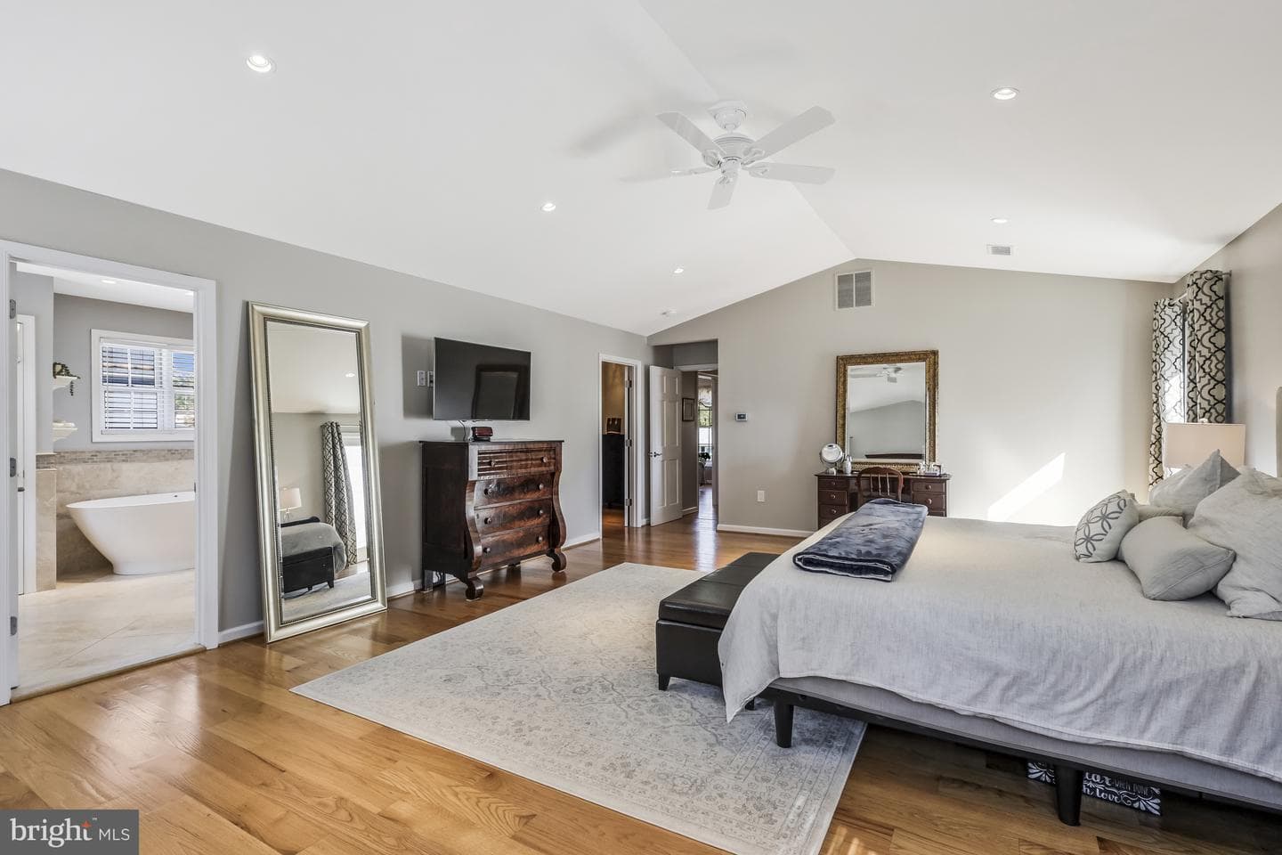 3016 Strathmeade Street photo 36