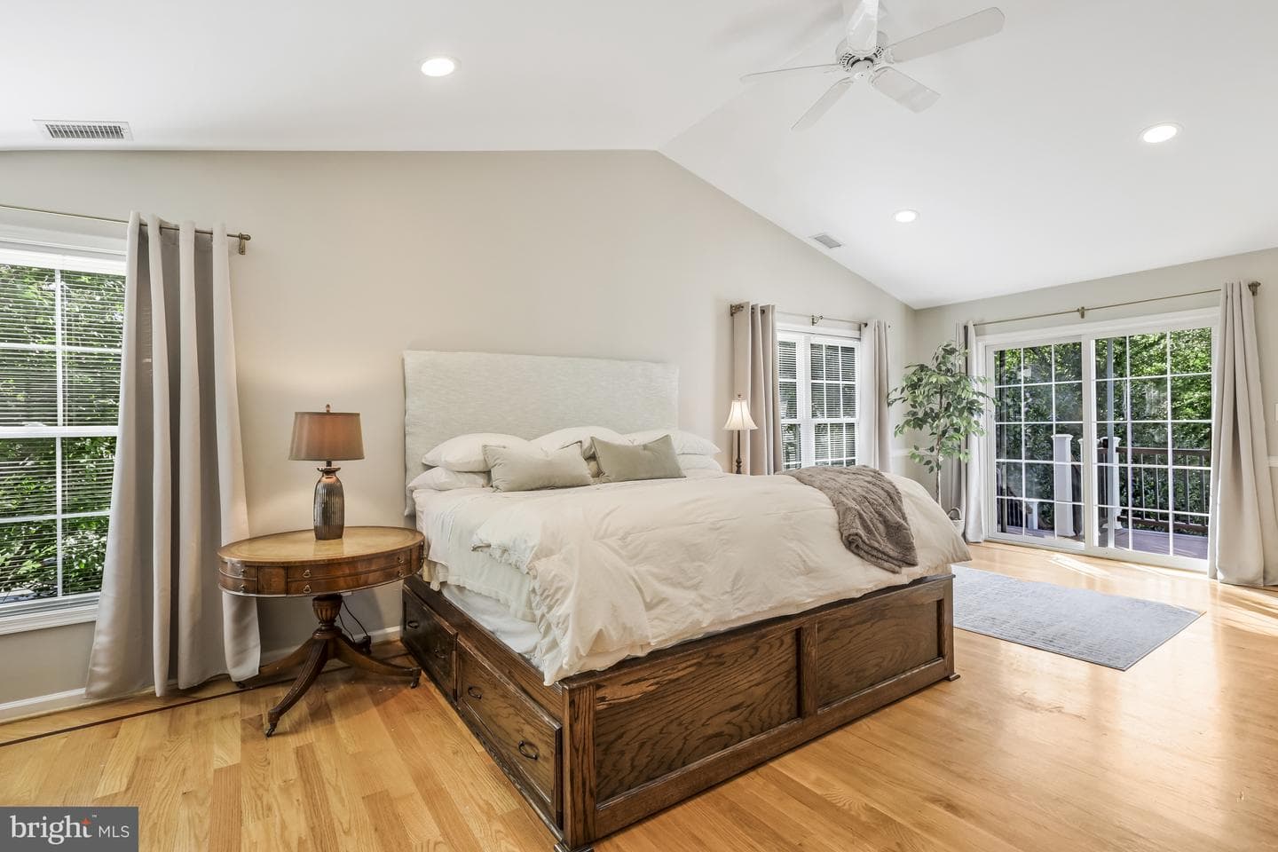 3016 Strathmeade Street photo 53