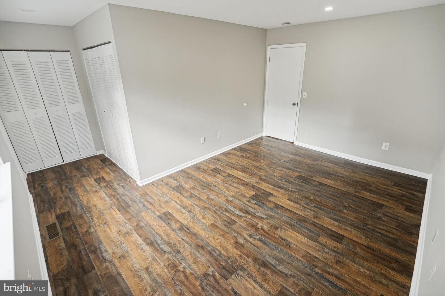 2342 Generation Drive photo 15