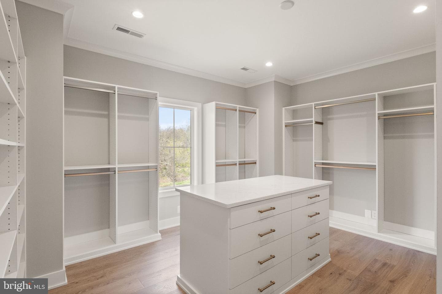 1712 Dalewood Place photo 10