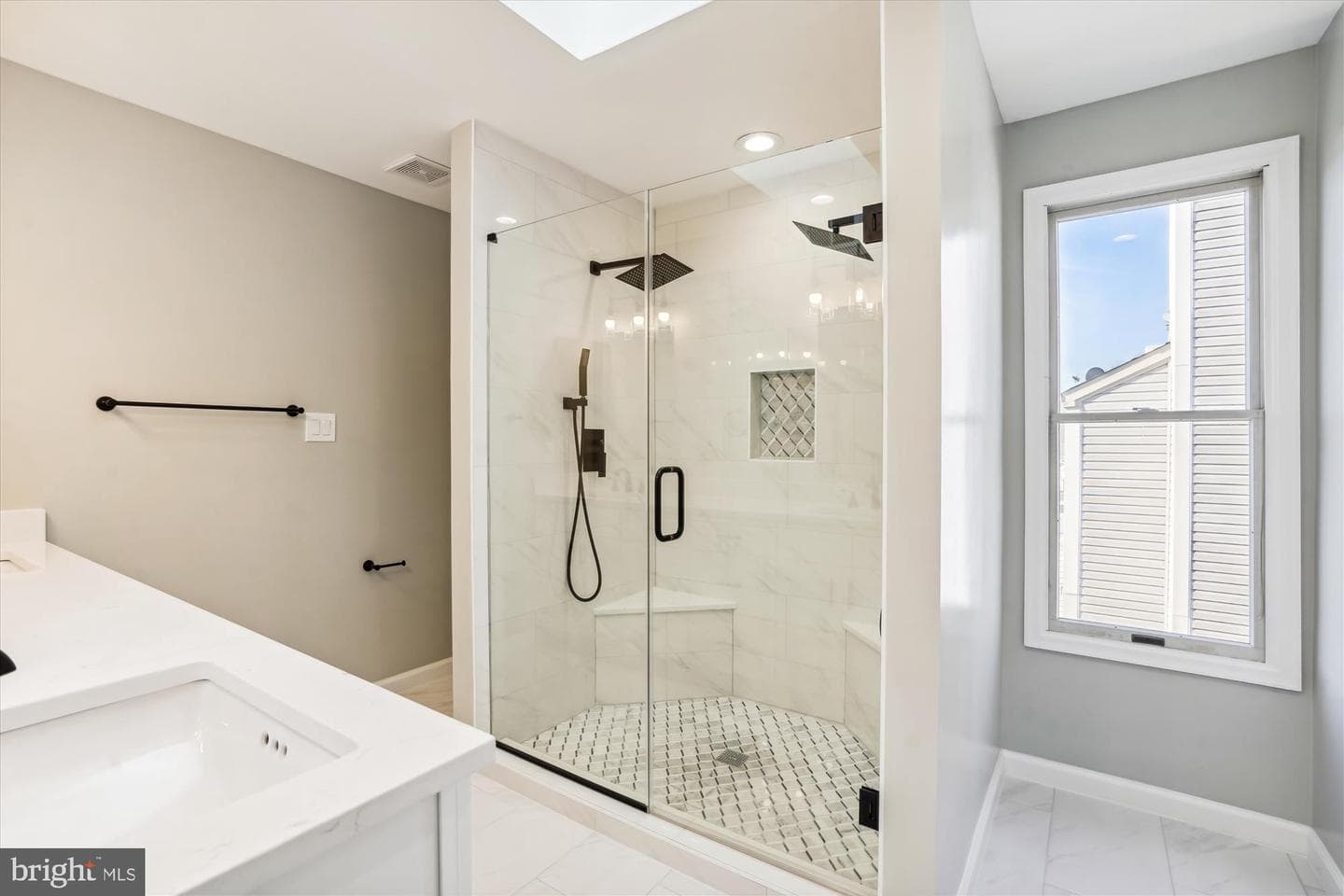 6480 Palisades photo 18