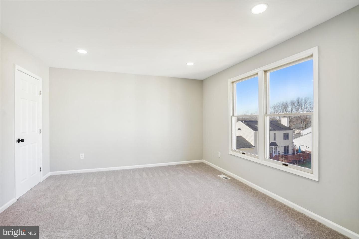 6480 Palisades photo 35