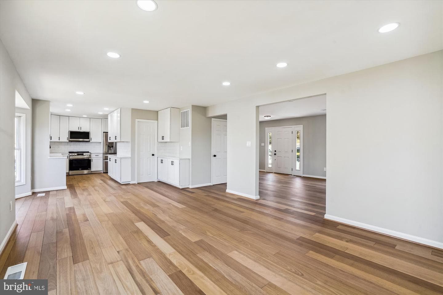 6480 Palisades photo 5