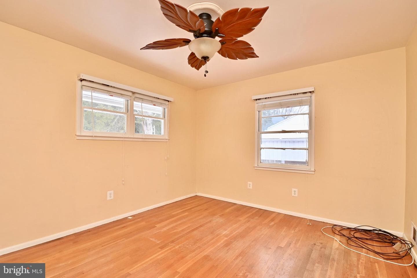 3421 Beechcraft Drive photo 32