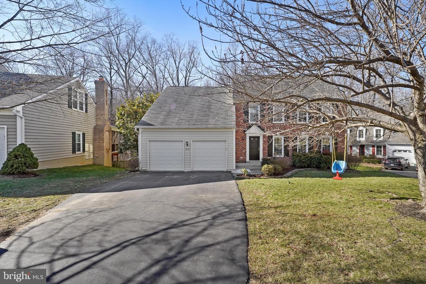 9625 Woodedge Drive photo 2