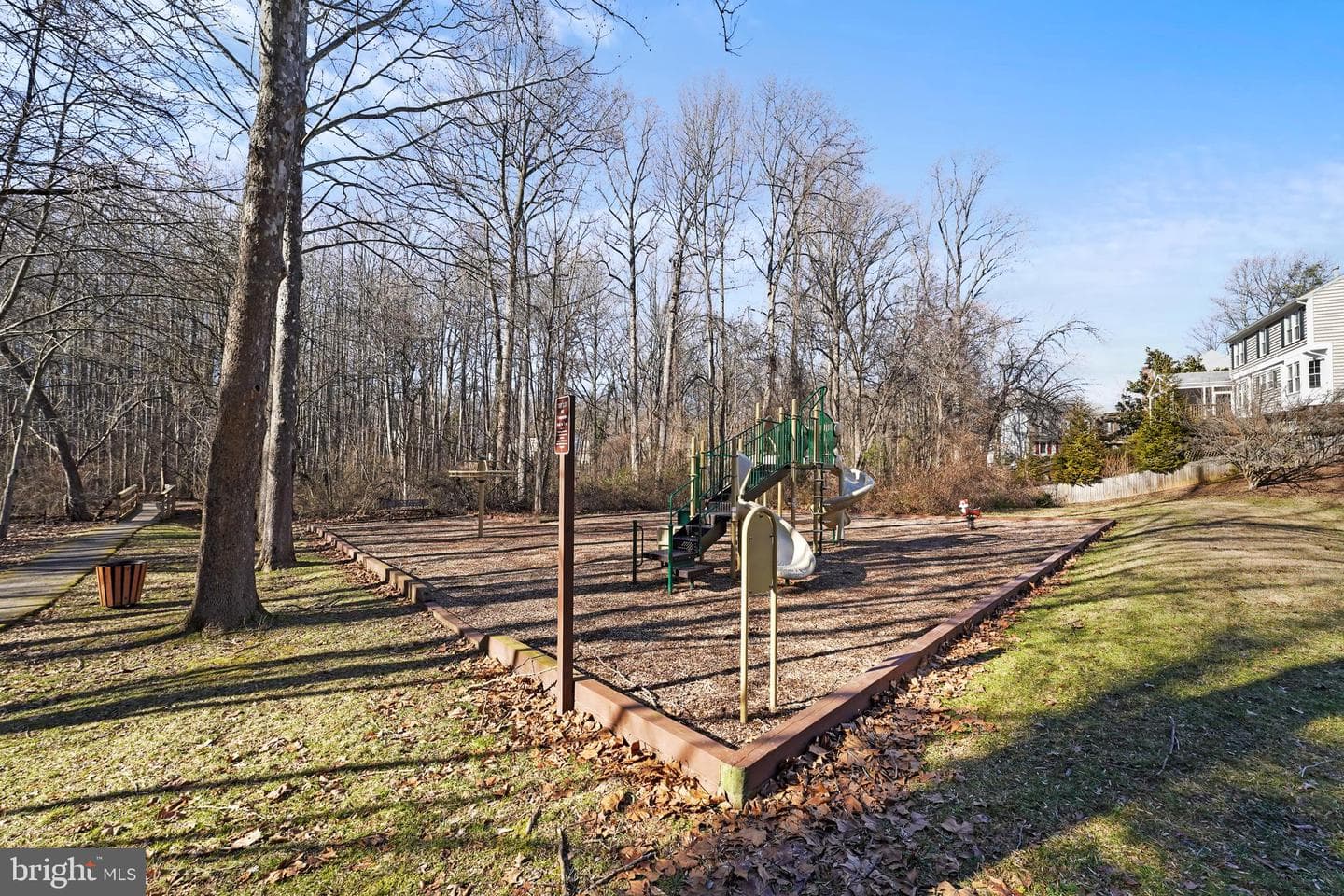 9625 Woodedge Drive photo 32
