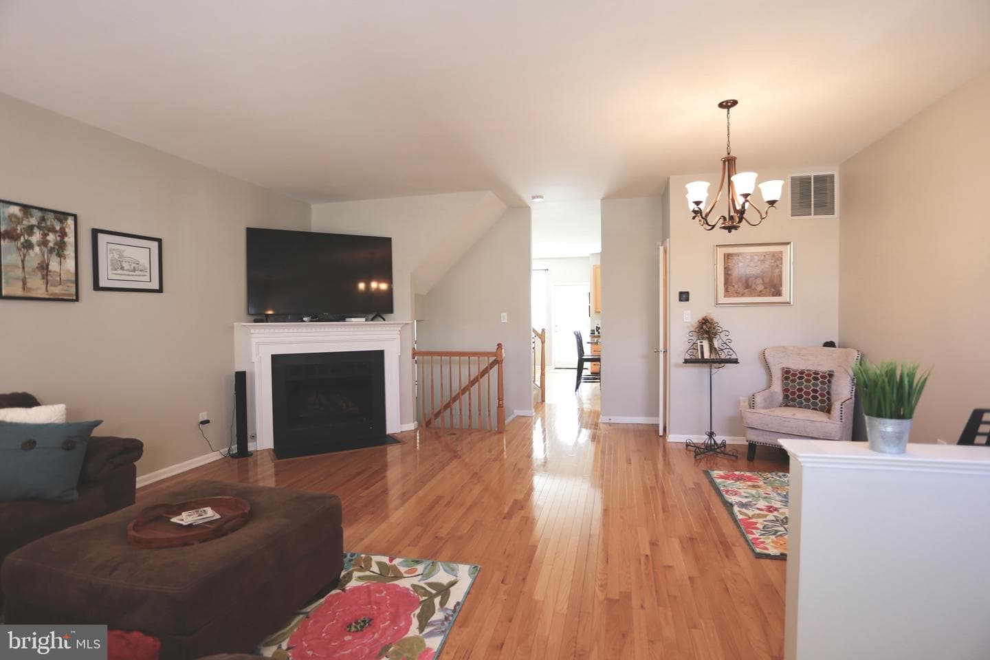 7749 Sullivan Circle photo 2