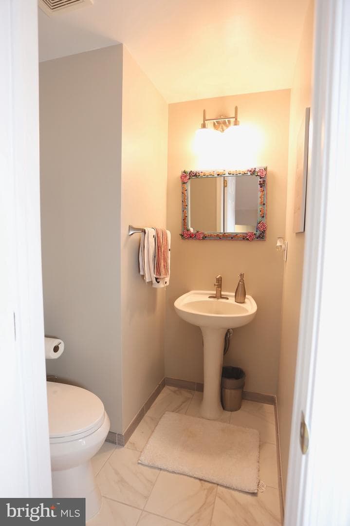 7749 Sullivan Circle photo 5