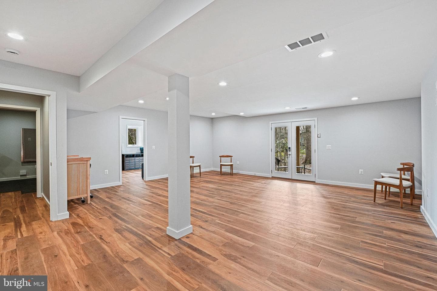 11591 Lake Newport Road photo 51
