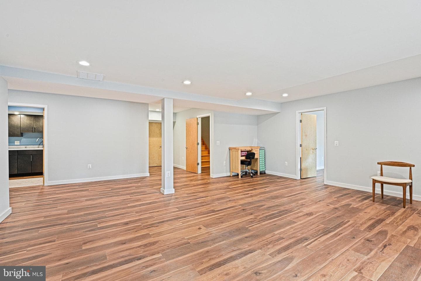11591 Lake Newport Road photo 52