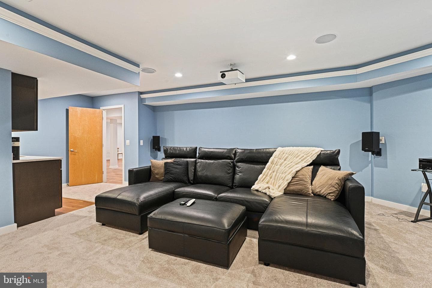 11591 Lake Newport Road photo 56