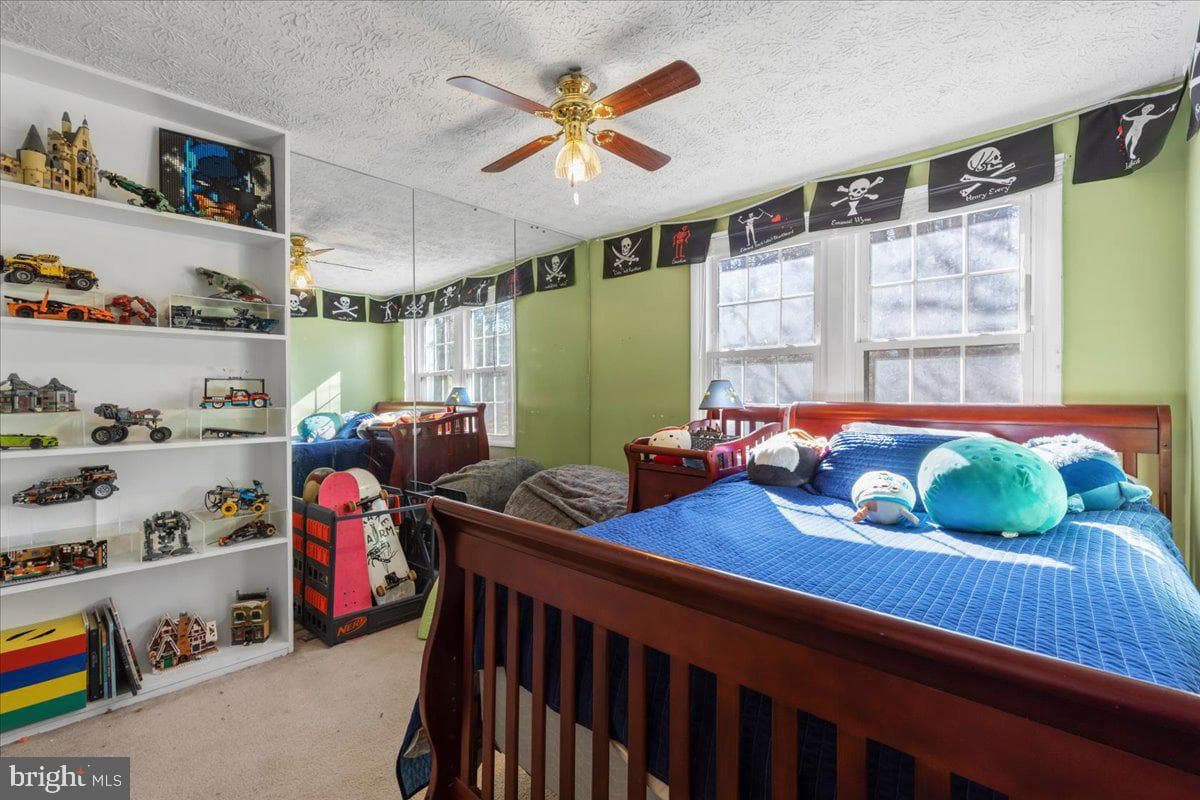 1581 Stowe Court photo 28