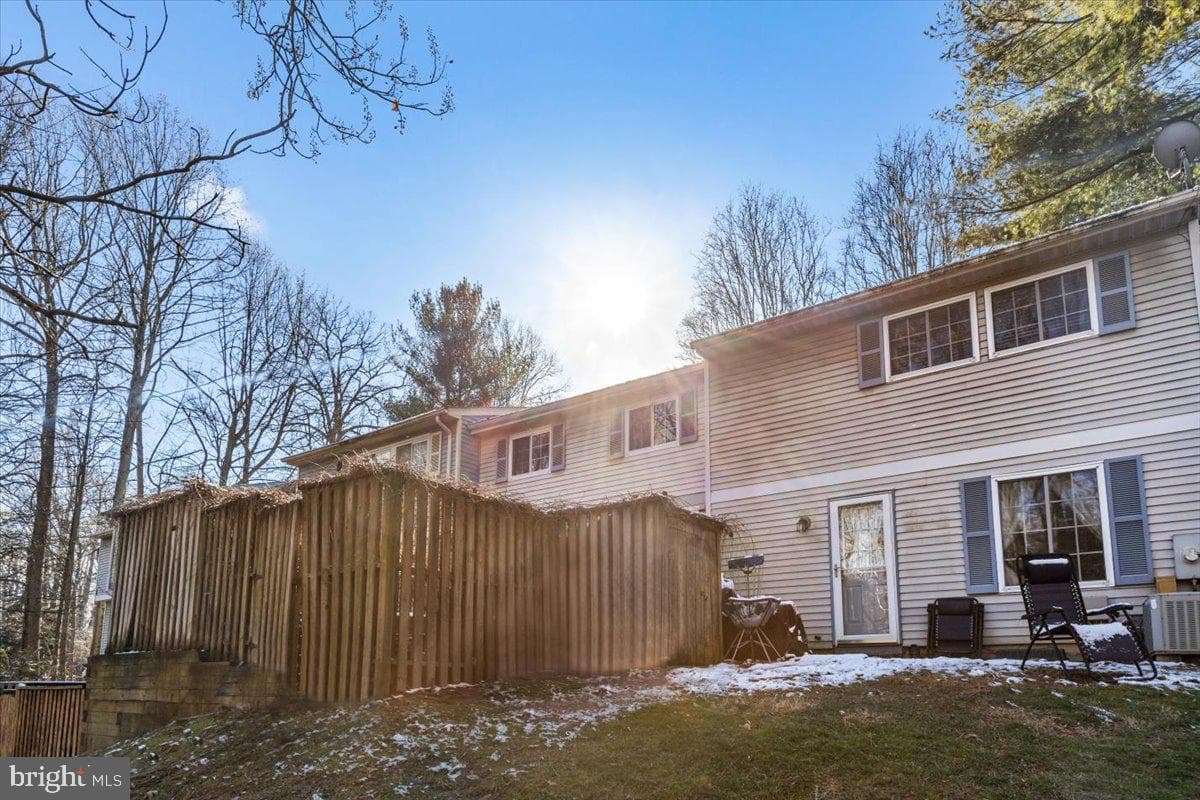 1581 Stowe Court photo 33