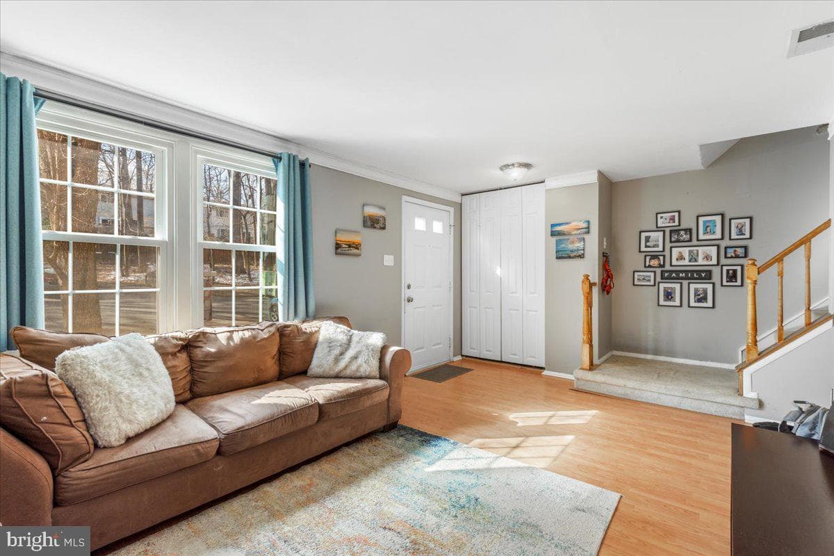 1581 Stowe Court photo 7