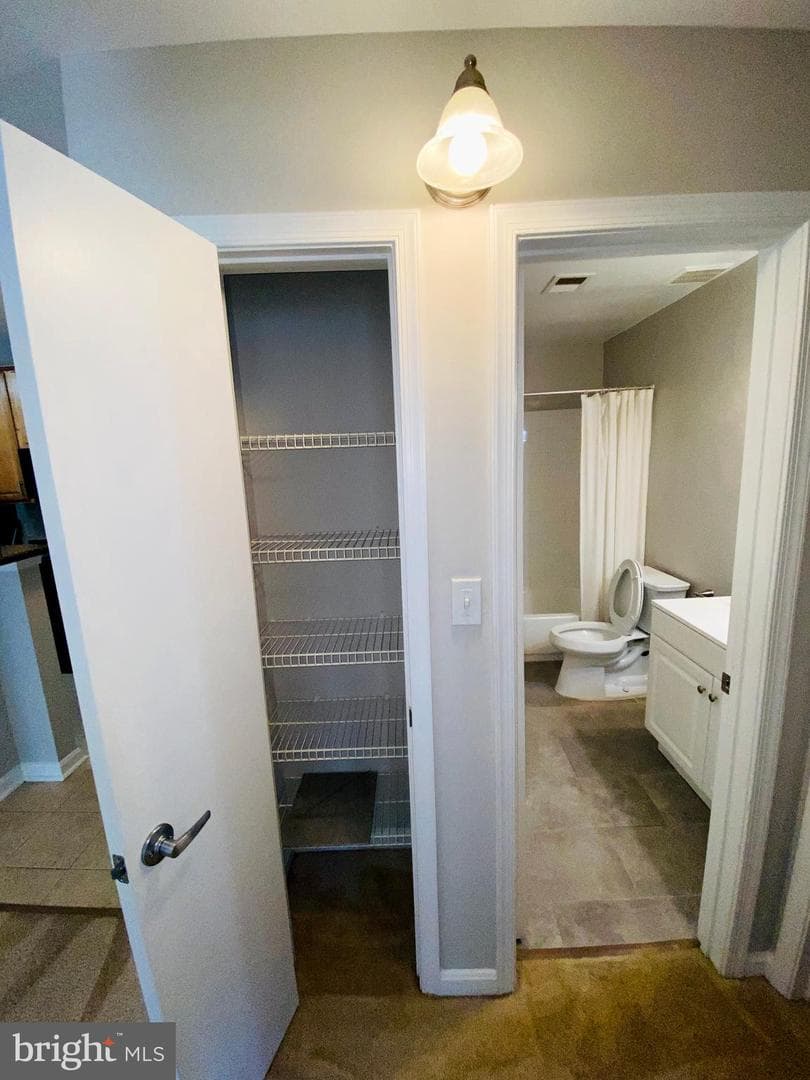 3175 Summit Square Drive #5-B6 photo 20