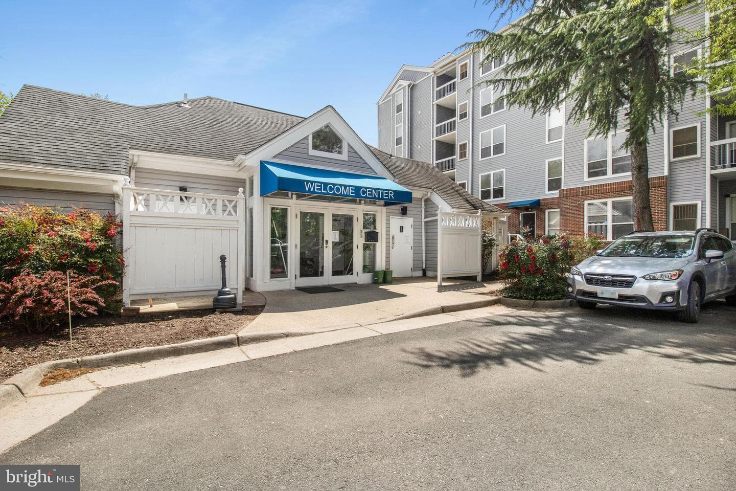 3175 Summit Square Drive #5-B6 photo 25