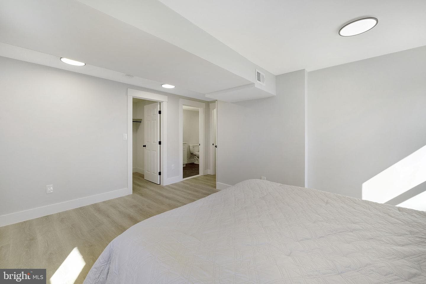 8933 Braeburn Drive photo 31
