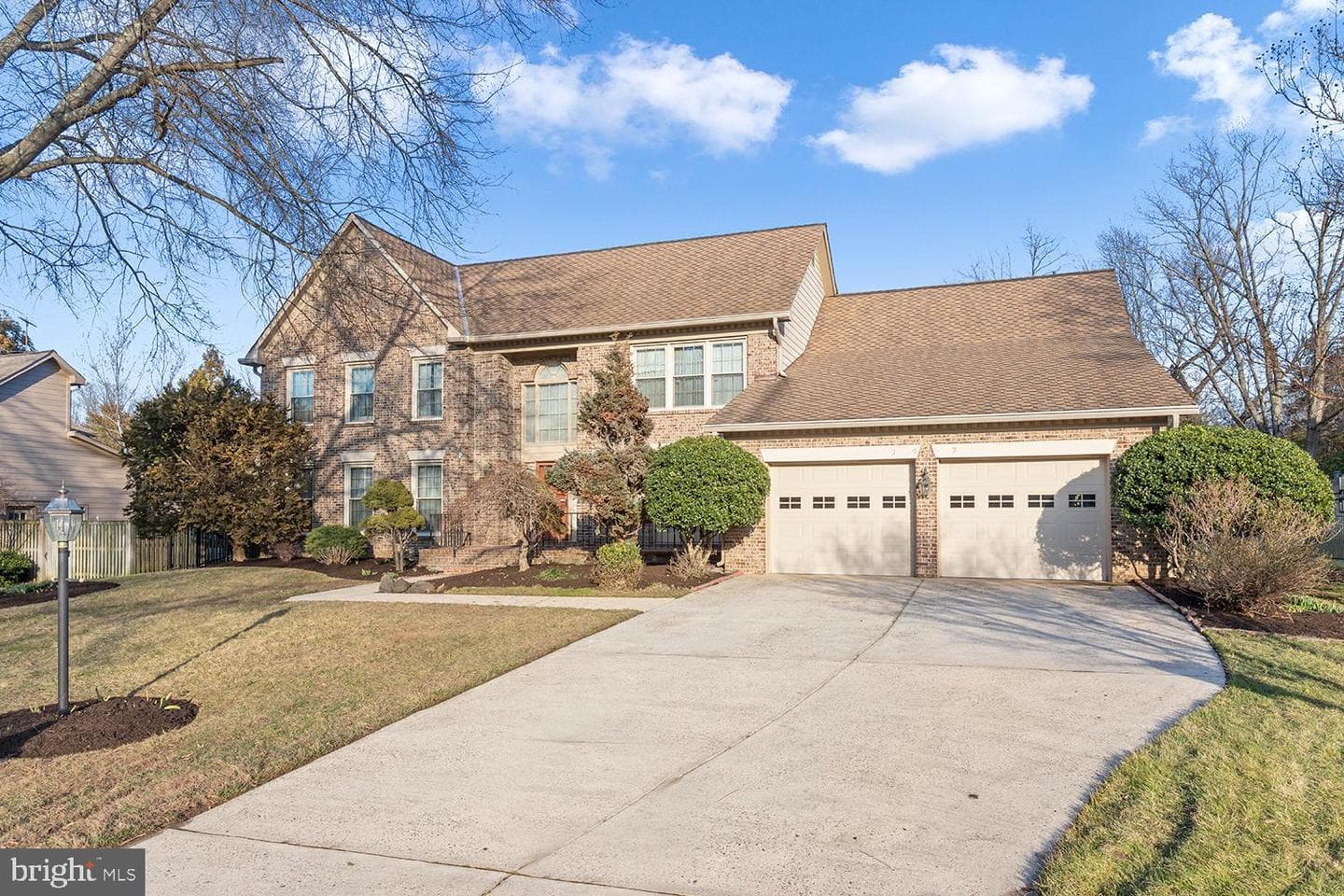3907 Sandalwood Court photo 2