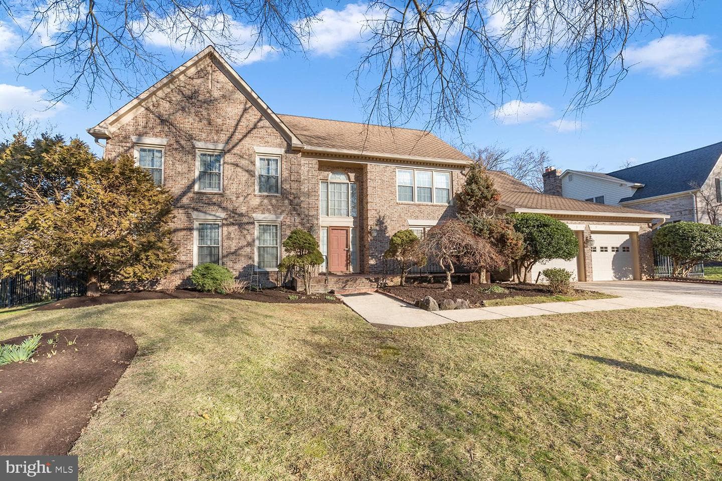 3907 Sandalwood Court photo 3