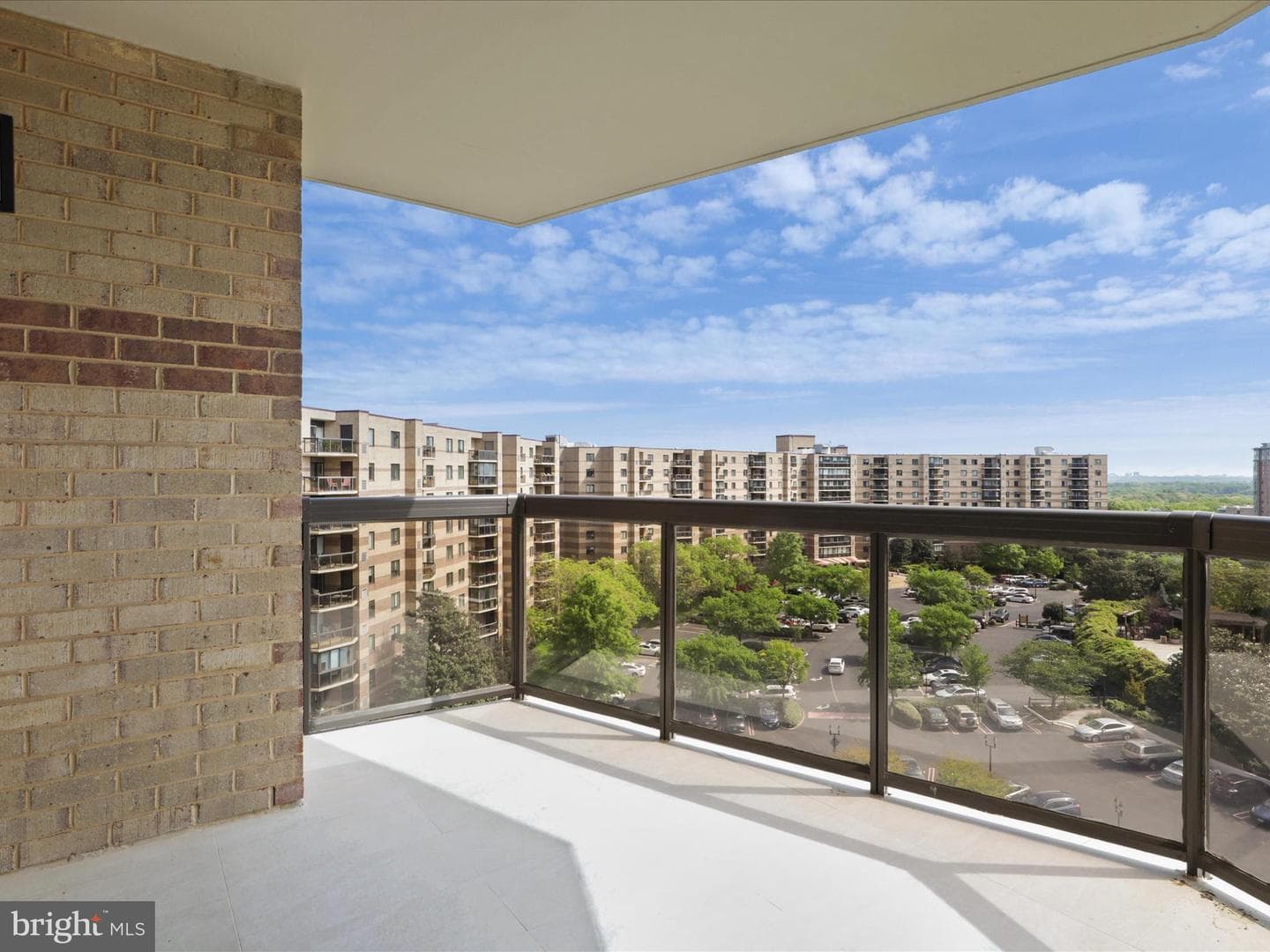 8370 Greensboro Drive #907 photo 45
