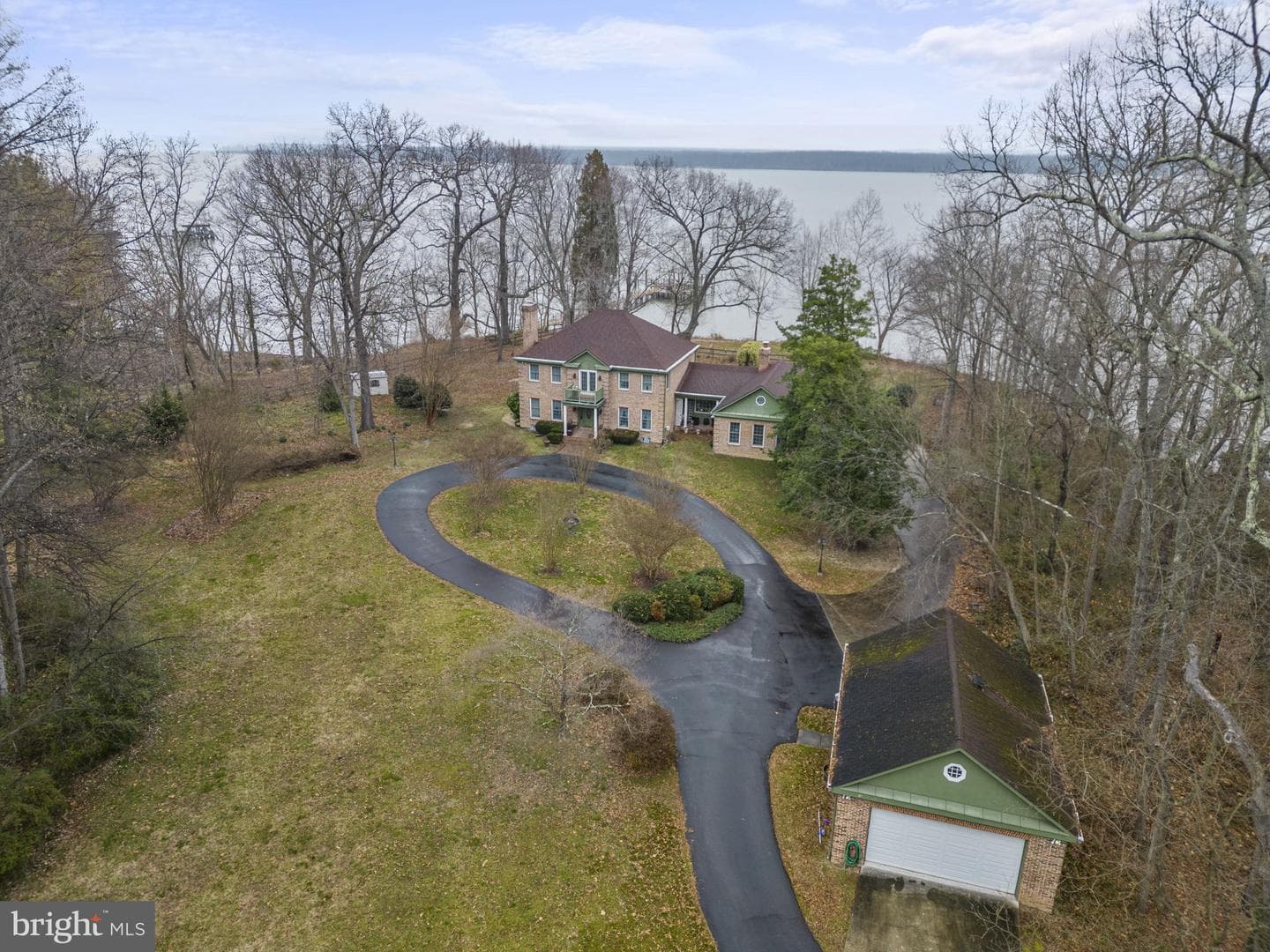 5700 Hallowing Drive photo 10