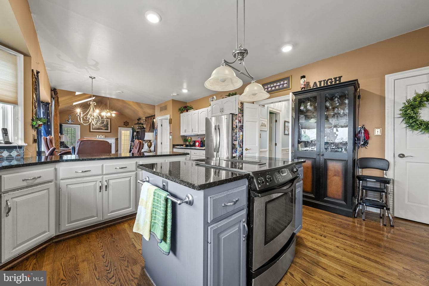 5700 Hallowing Drive photo 22