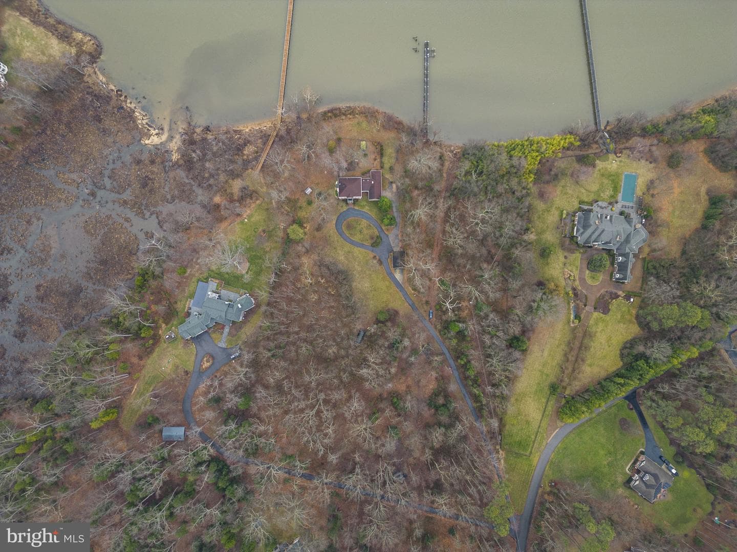 5700 Hallowing Drive photo 6