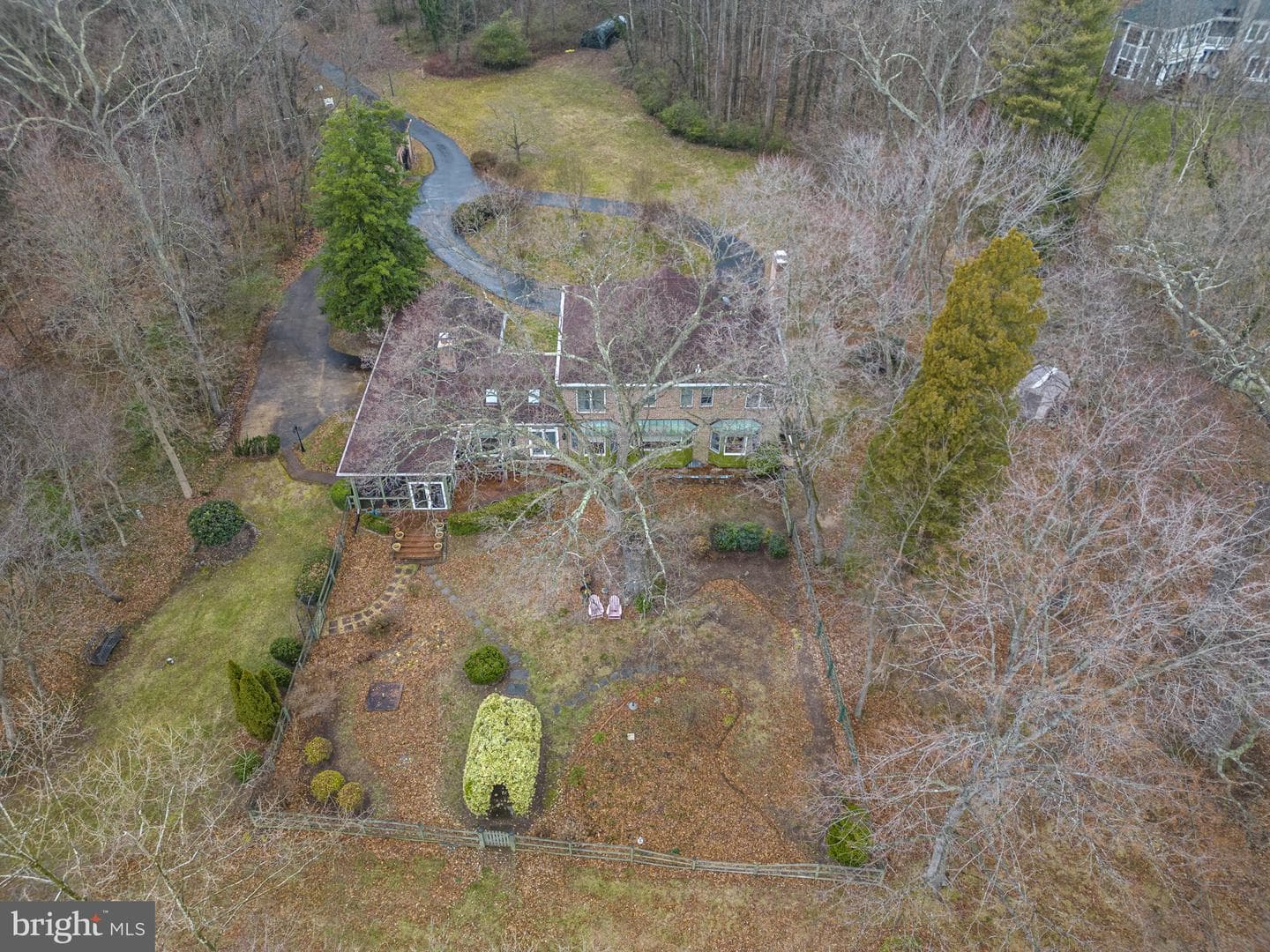 5700 Hallowing Drive photo 8