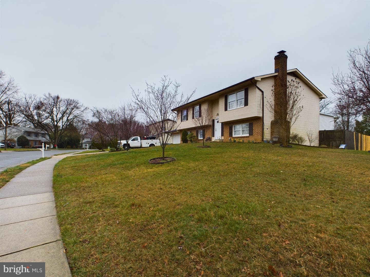 6419 Kings Landing Road photo 7