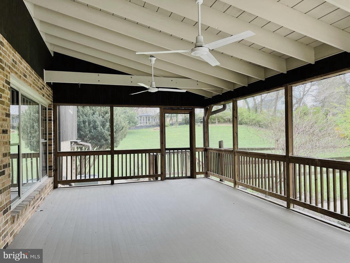 10407 Samaga Drive photo 13