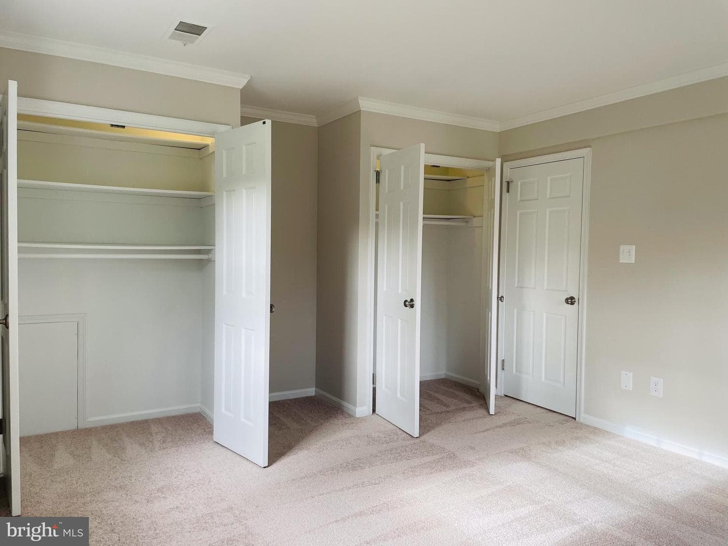 10407 Samaga Drive photo 42