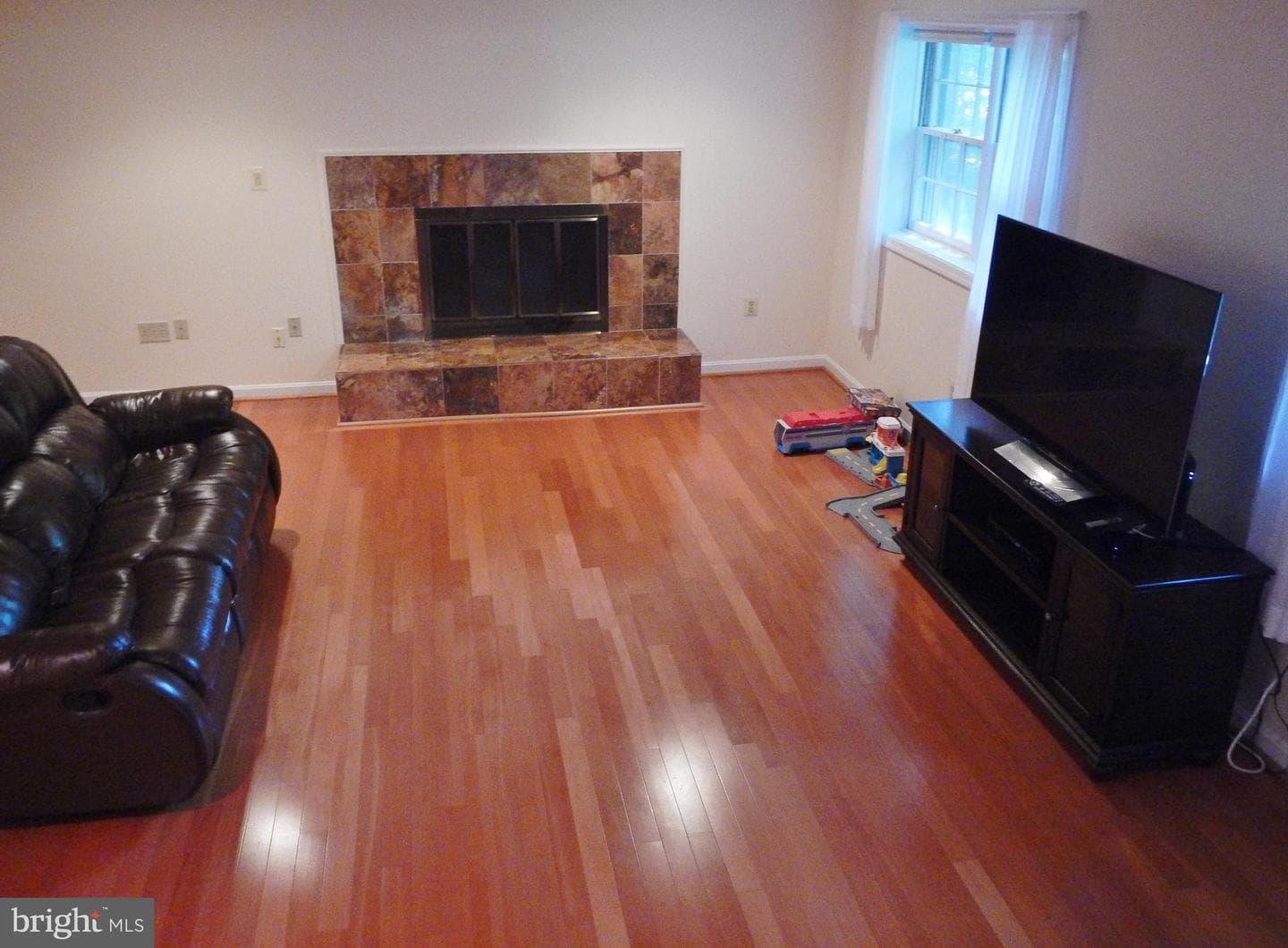 352 Ayr Hill Avenue NE photo 14