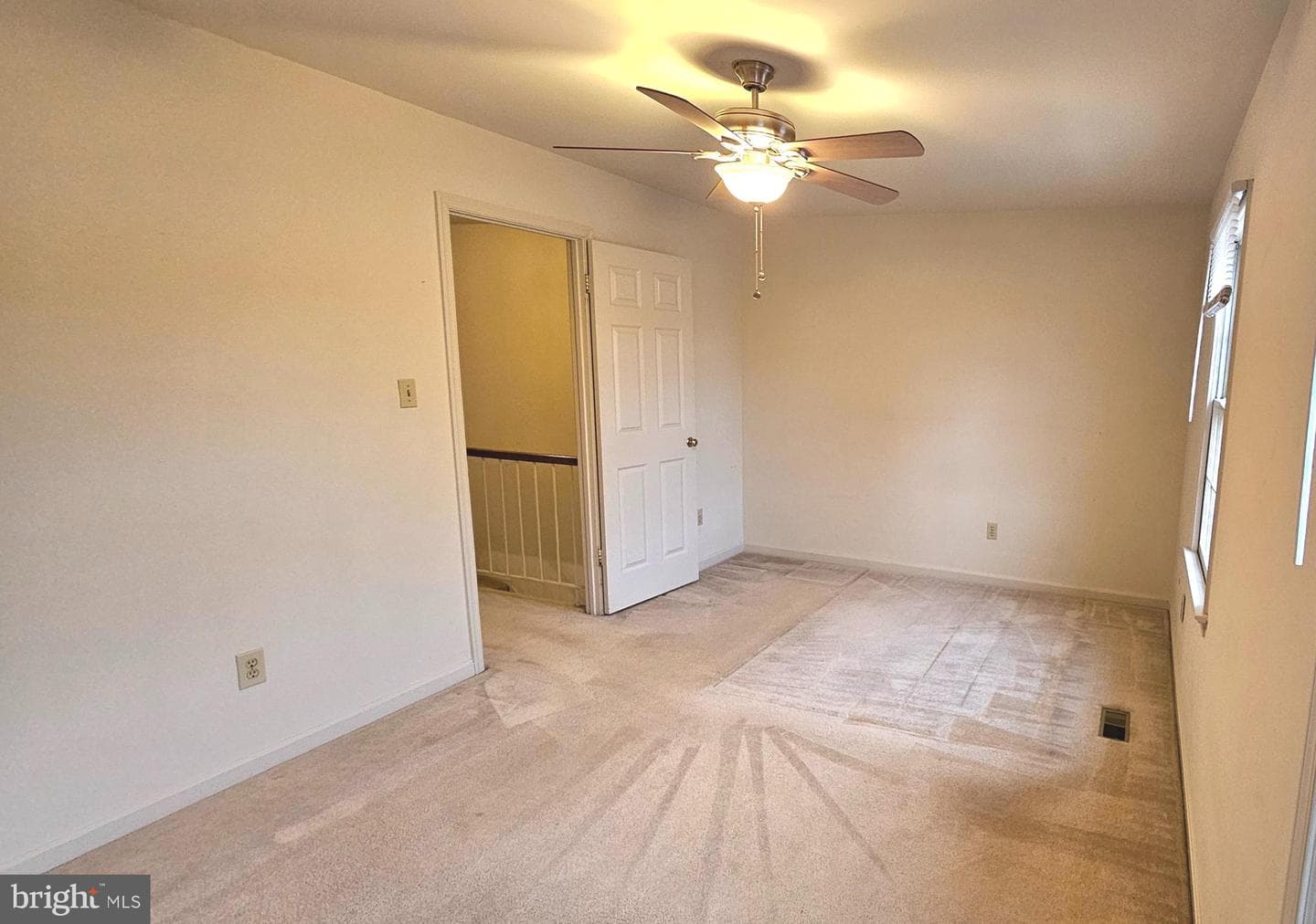 8014 Dayspring Court photo 12