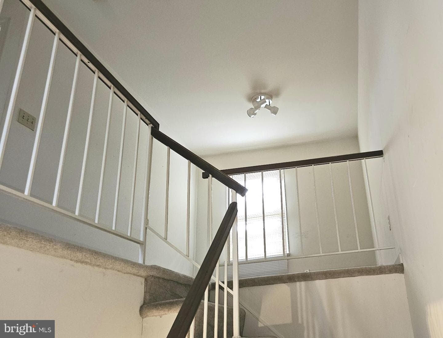 8014 Dayspring Court photo 8