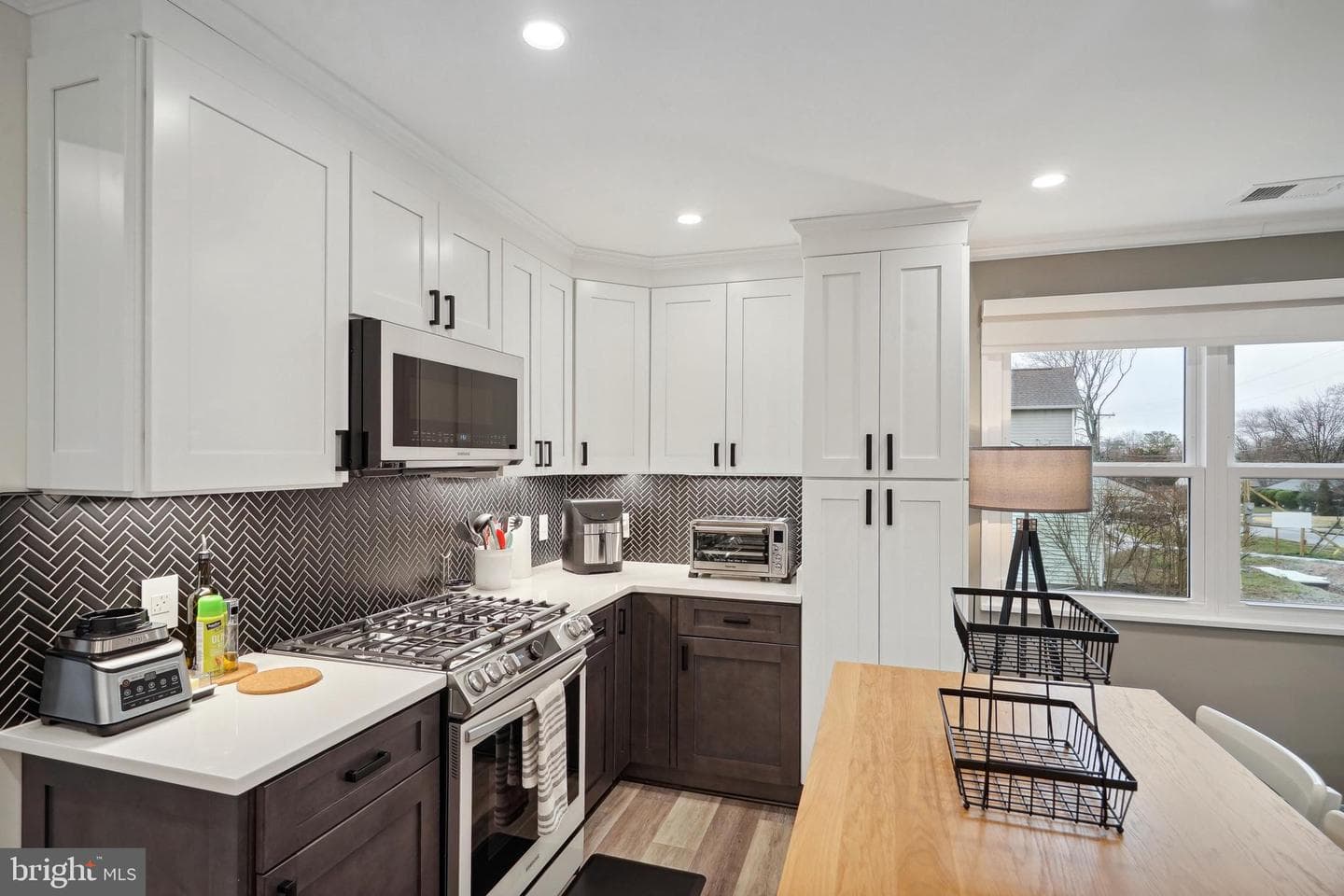 4915 Erie Street photo 28