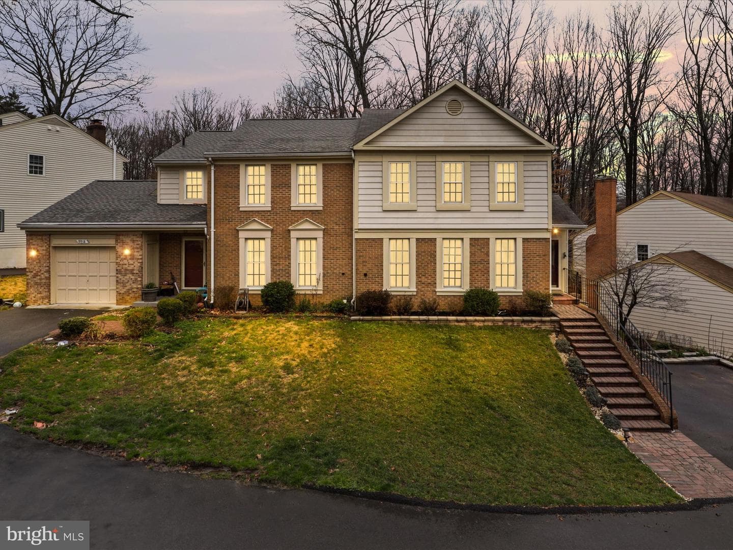 9916 Hemlock Woods Lane photo 1