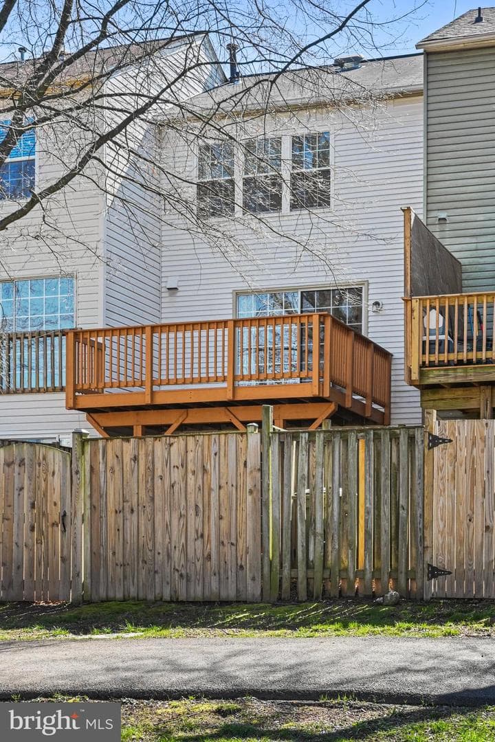 14768 Green Park Way photo 32