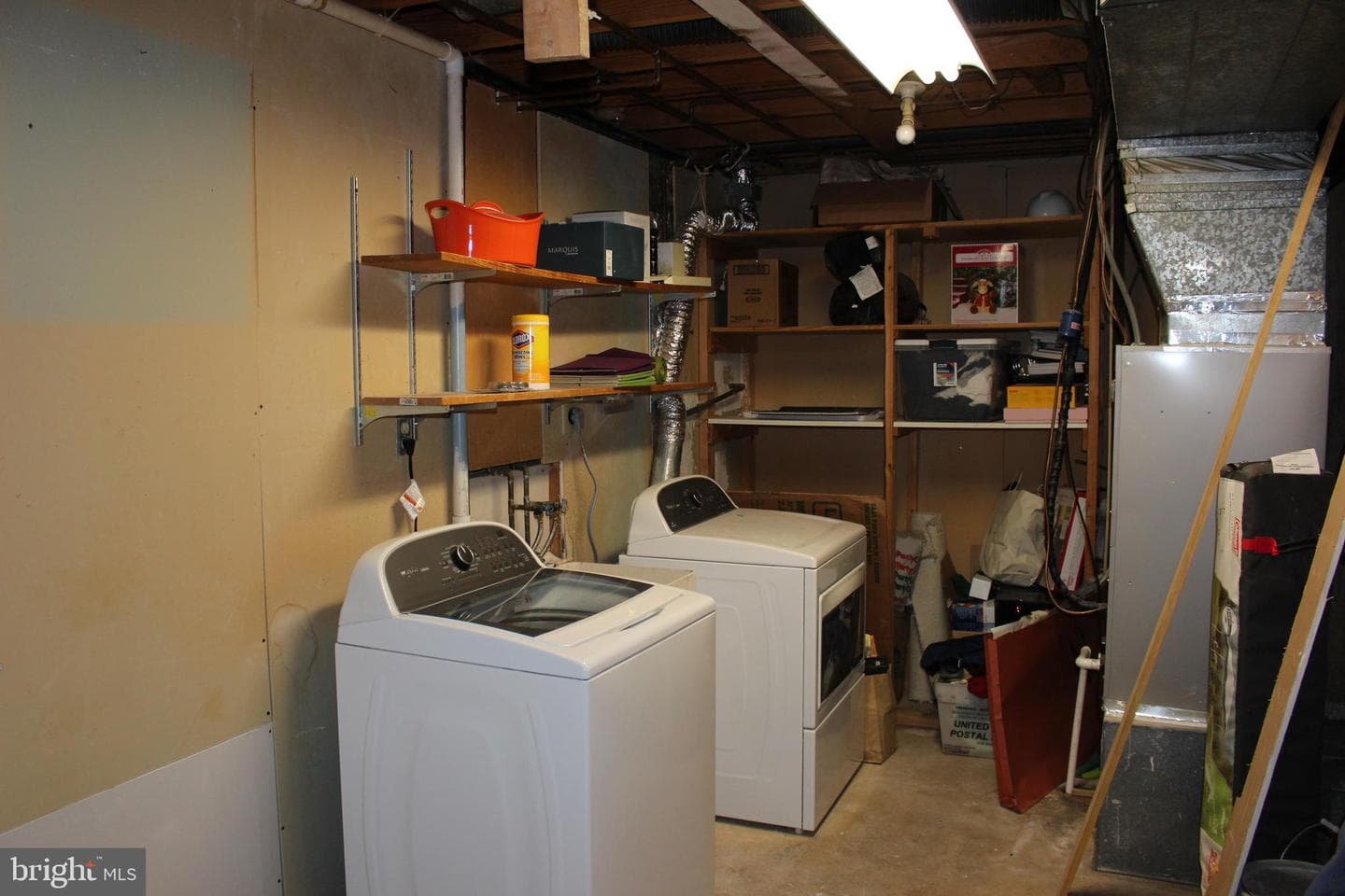 6827 Heatherway Court photo 25