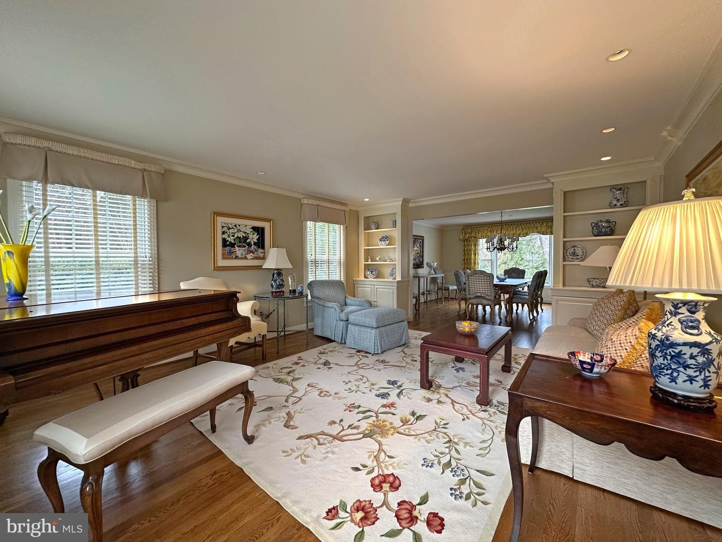 7740 Bridle Path Lane photo 10
