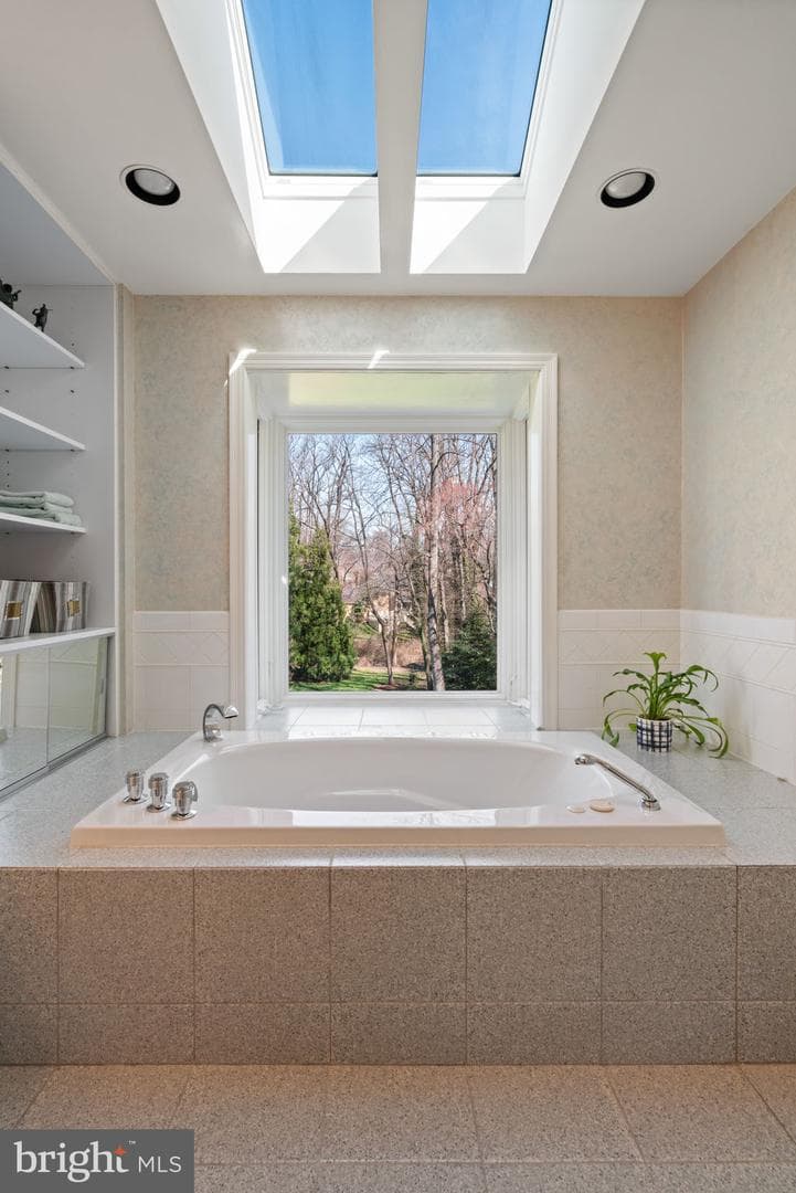 7740 Bridle Path Lane photo 37